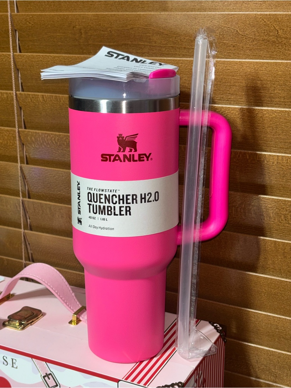 Stanley 40oz Quencher H2.0 Tumbler - Picture 3 of 4
